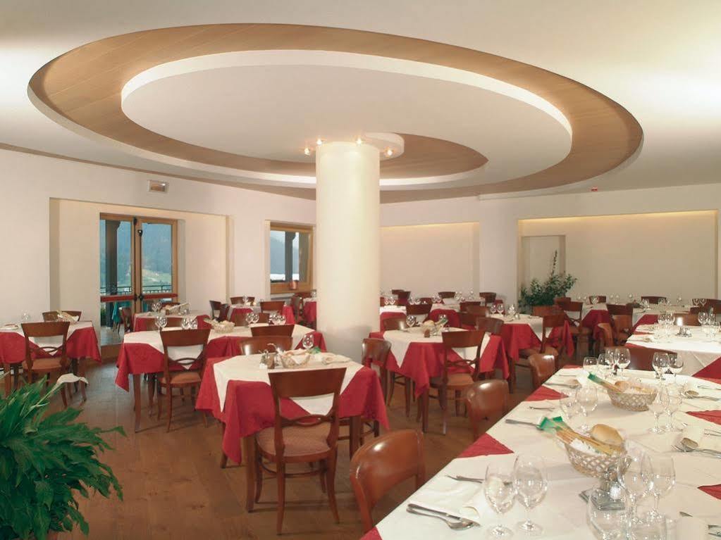 Hotel Bellavista Ravascletto Ngoại thất bức ảnh